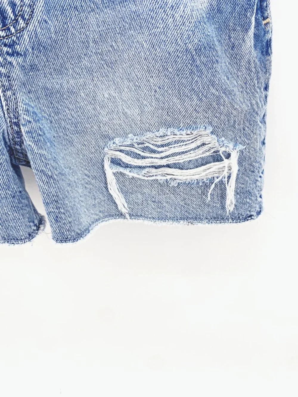 GAP medium light